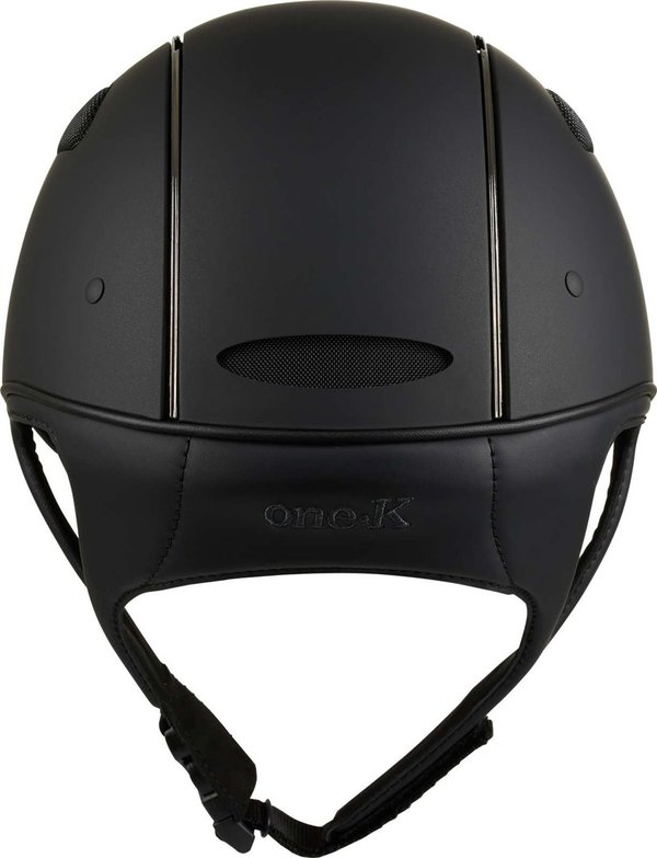 OneK Defender Pro mat in zwart met chrome piping.